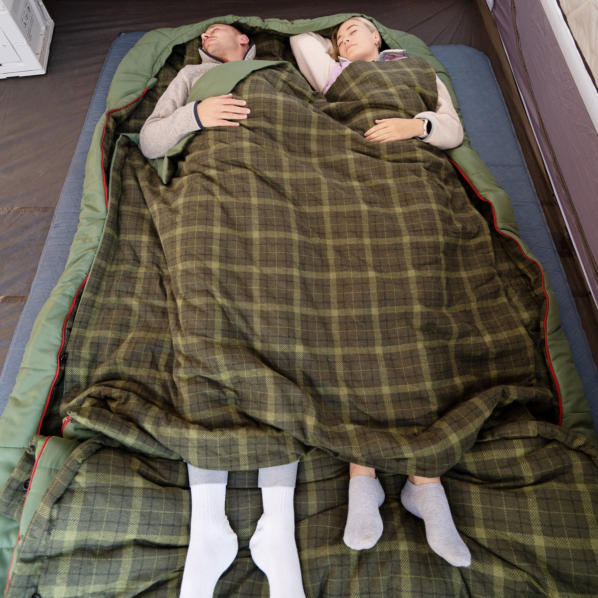 AutumnField™ Double Synthetic Sleeping Bag 43°F / 6°C
